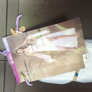 Greek Goddess White and Gold Costume - Size 18-20 XL NWT